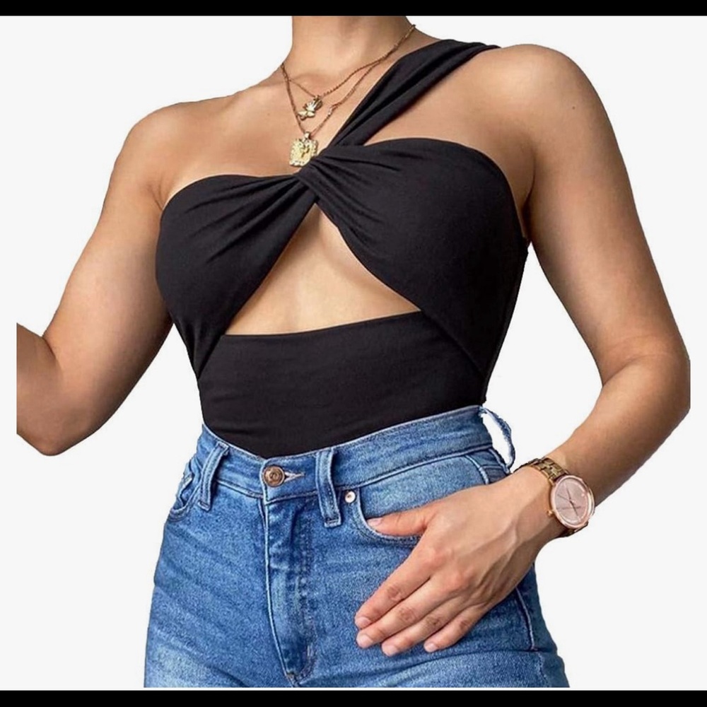 Black asymmetric crop top